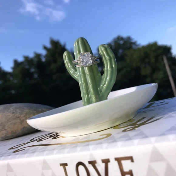 Absolutely Stunning .925 Stamped Silver Rings! - Picture 3 of 3